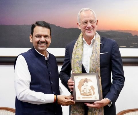 Devendra Fadnavis Holds Talks with BCI Delegation on Investment Opportunities in Maharashtra