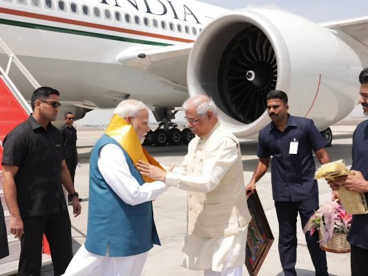 PM Narendra Modi Receives Warm Welcome from Tamil Nadu Governor at Chennai Airport