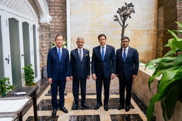 Jaishankar and Rubio Pay Tribute to 26/11 Victims at Mumbai’s Taj Hotel