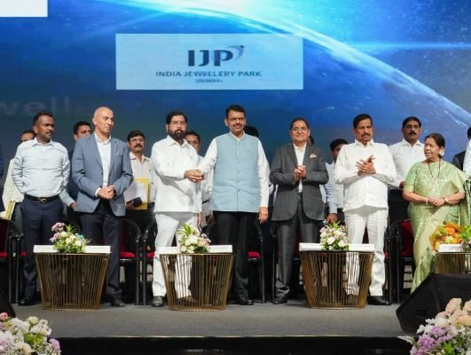 CM Devendra Fadnavis Inaugurates Work on Indian Jewellery Park Mumbai Project
