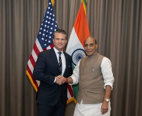 Rajnath Singh Meets US Secretary of War Pete Hegseth at ASEAN Defence Ministers’ Meeting-Plus