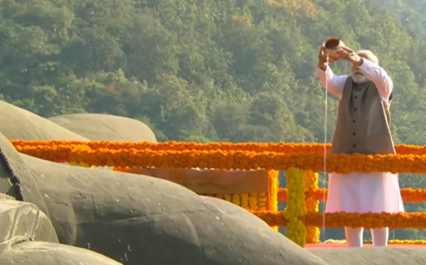 Sardar Patel honoured by Modi at Statue of Unity