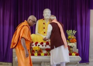 PM Narendra Modi Visits Belur Math, Hails Legacy of Service and Spiritual Harmony