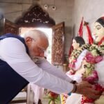 Modi Offers Prayers at Matua Temple Ahead of Bengal Poll Phase 2
