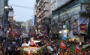 PM Modi’s Howrah to Kolkata Roadshow Signals ‘Wave for Change’ in West Bengal, Targets TMC