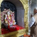 PM Modi Pays Tribute to Sri Balagangadharanatha Mahaswamiji