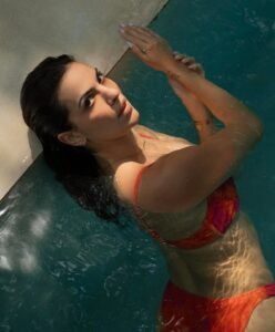 Sun, Seduction, and Sensuality: Natasa Stankovic’s Dazzling Bikini Look Sets the Internet Ablaze