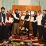 ECI Officials Meet West Bengal Governor at Lok Bhavan