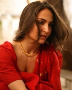 Symphony in Scarlet: The Day Elli AvrRam Redefined Sensuality