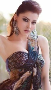 Urvashi Rautela Serves Bold, Beautiful & Breathtaking Fashion Goals