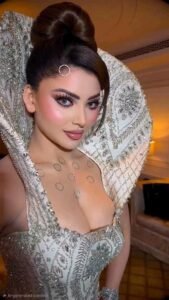 Urvashi Rautela Serves Bold, Beautiful & Breathtaking Fashion Goals